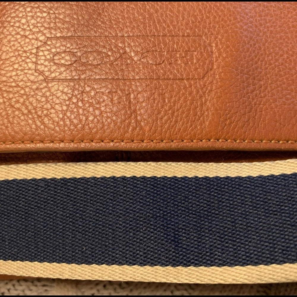 Coach Heritage Cognac brown shoulder Bag F70556